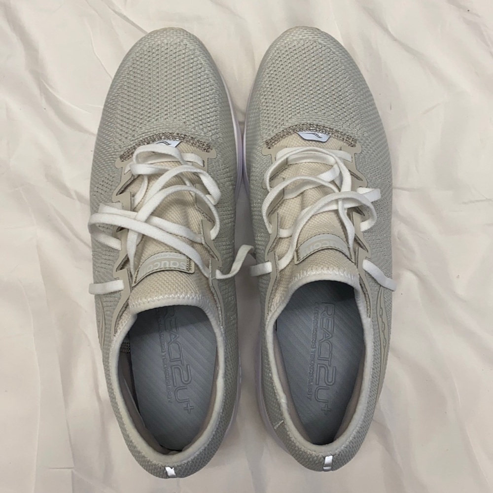 Saucony Mens Shoes. Size 11. No box.